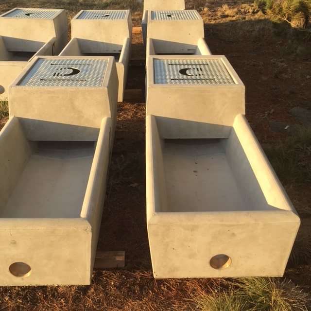 8ft concrete sheep/cattle troughs 450Litres Farm Tender