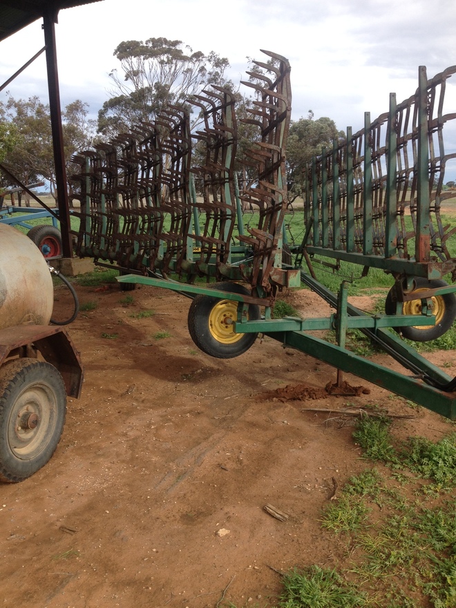 60ft Horwood Bagshaw Harrows Farm Tender
