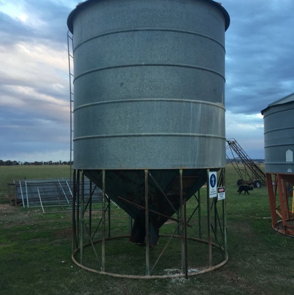 Silos for sale Farm Tender