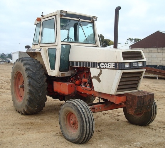 Case 2290 Tractor For Sale Farm Tender